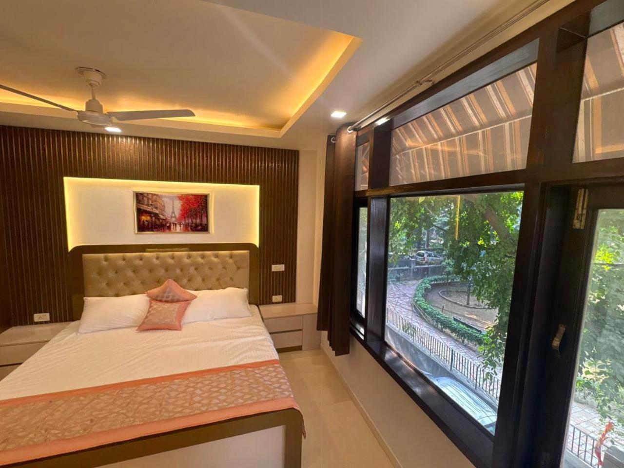 Ashoka Homes * New Delhi